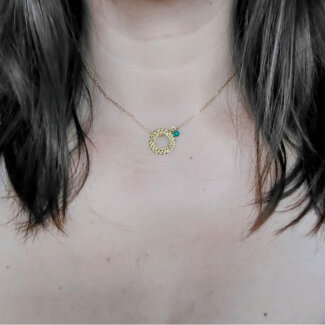 Collier Femme Plaqué Or et Turquoise MURAT porté