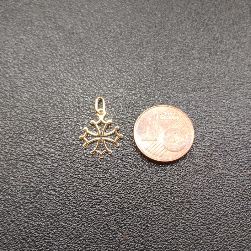 Pendentif Croix Occitane Or jaune 750/1000 ROBBEZ MASSON, taille