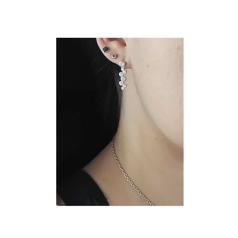 boucles-d'oreilles-pendantes-femme-argent-925-et-oxydes-LOTUS-LP1979-4-1-portées Boucles d’oreilles pendantes Femme Argent 925/1000 et Oxydes de zirconium LOTUS LP1979-4/1 portées
