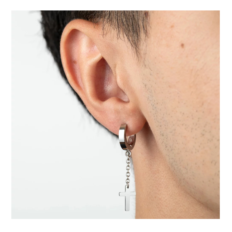 boucles-oreilles-creoles-pendantes-croix-acier-inoxydable-LOTUS-LS2173-4-1-portées Boucles d’oreilles créoles pendantes Croix Acier inoxydable LOTUS LS2173-4/1 portées