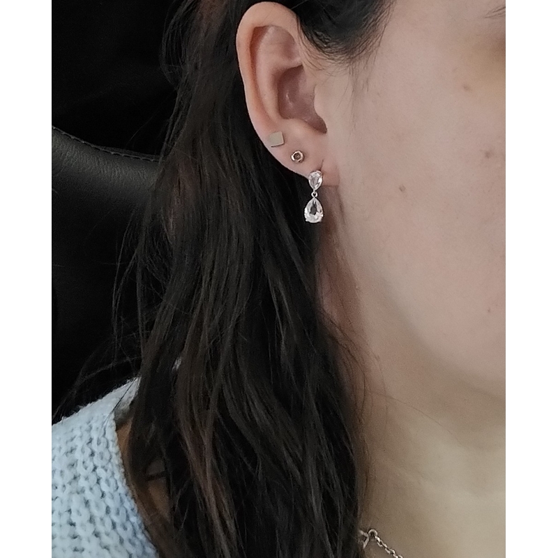 boucles-oreilles-pendantes-femme-argent-925-et-oxydes-LOTUS-LP2014-4-1-portées Boucles d’oreilles pendantes Femme Argent 925/1000 et Oxydes de zirconium LOTUS LP2014-4/1 portées