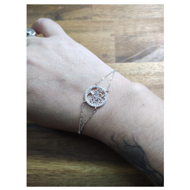 bracelet-arbre-de-vie-femme-argent-925-et-oxydes-LOTUS-LP1746-2-1-porté Bracelet Femme Arbre de vie Argent 925/1000 et Oxydes de zirconium LOTUS LP1746-2/1 porté