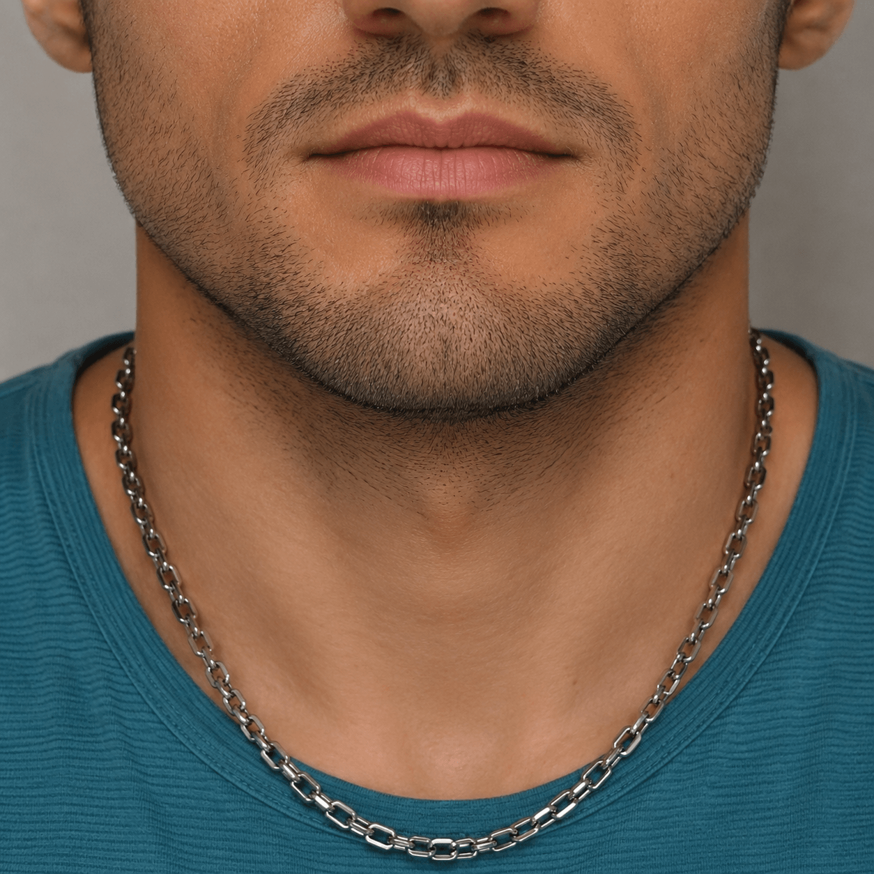 chaine-homme-acier-inoxydable-des-idees-bijoux-lotus-LS2224-1-1 Collier chaîne Homme Acier inoxydable LOTUS LS2224-1/1 porté