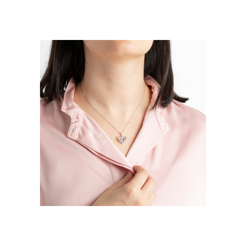 collier-coeur-femme-argent-925-et-oxydes-LOTUS-LP3143-1-1-porté Collier Cœur Femme Argent 925/1000 et Oxydes de zirconium LOTUS LP3143-1/1 porté