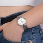 Montre Femme Titane FESTINA F20436/1 portée