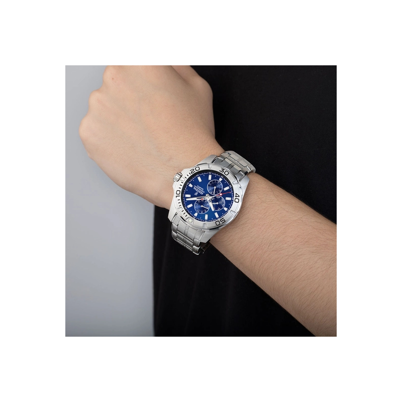 montre-FESTINA-bleue-homme-acier-inoxydable-f20445-2-portée Montre multifonction bleue Homme Acier inoxydable FESTINA F20445/2 portée