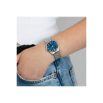 Montre » Boyfriend » Femme Acier inoxydable, cadran bleu FESTINA F16790/C portée