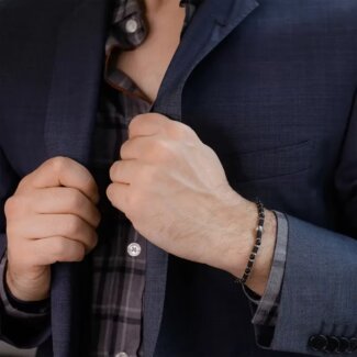 Bracelet Acier, Onyx ROCHET HB55401 Homme tête de mort, porté