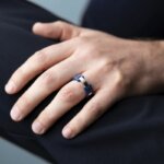 Bague CAP CAMARAT HERBELIN RCC8CBAB Acier, Céramique bleue portée
