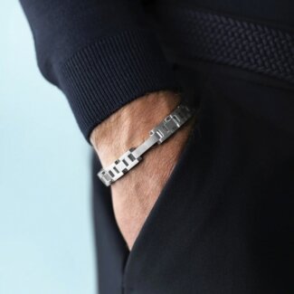 Bracelet Homme CAP CAMARAT Acier HERBELIN BCC10AB porté