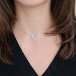Collier Argent rhodié graphique Femme ROBBEZ MASSON porté