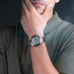 Montre FESTINA Homme Céramique et Acier inoxydable F20703/1 portée.
