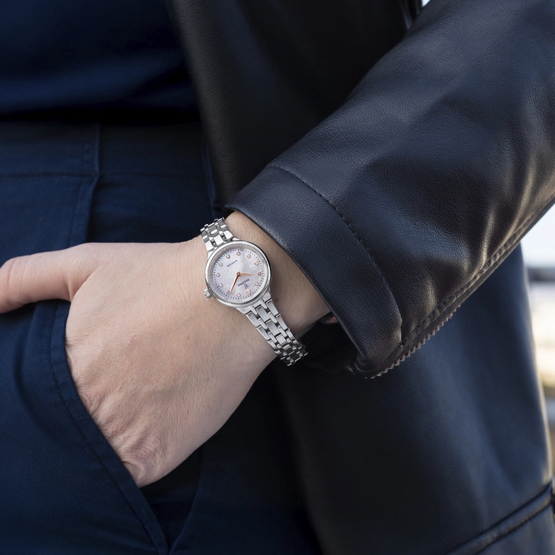 Montre Femme Festina F20744/1 Mademoiselle Acier inoxydable portée