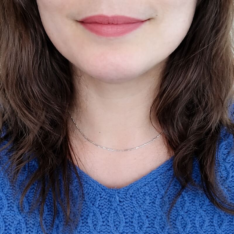 Chaîne alternée 1+3 Argent Femme 1.7 mm – Élégance Fine et Moderne, portée