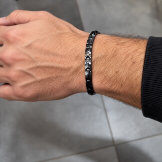 Bracelet Homme Acier noir inoxydable ROCHET, porté