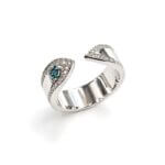 Bague Or blanc Diamants et 1 Diamant bleu THOMAS JAVON